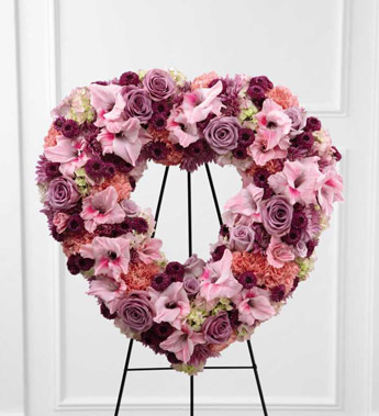 The FTD Eternal Rest Standing Heart